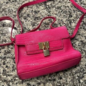Pink Crocodile-Embossed Crossbody Kelly Dup Bag